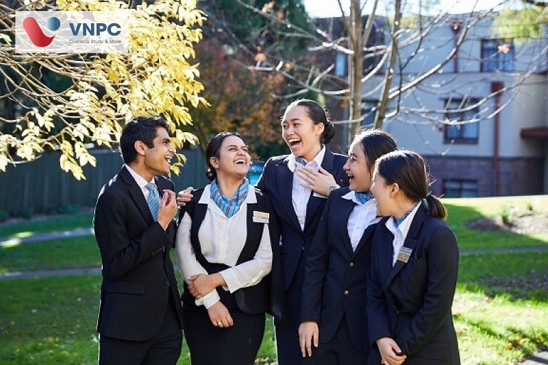 Kinh8880 tải ứng dụng nên học ngành gì